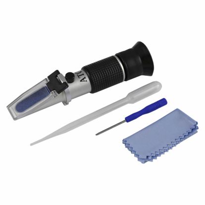 UNIVERSAL REFRACTOMETER